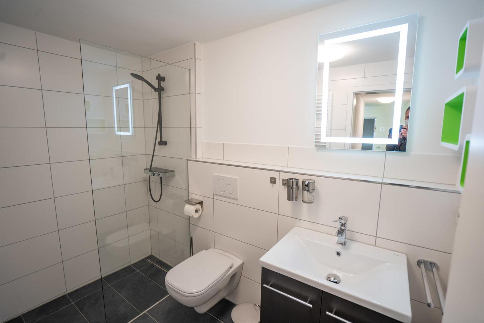 Fewo Schwarzwaldstern 2, Todtnau, 4 Schlafzimmer ภายนอก รูปภาพ