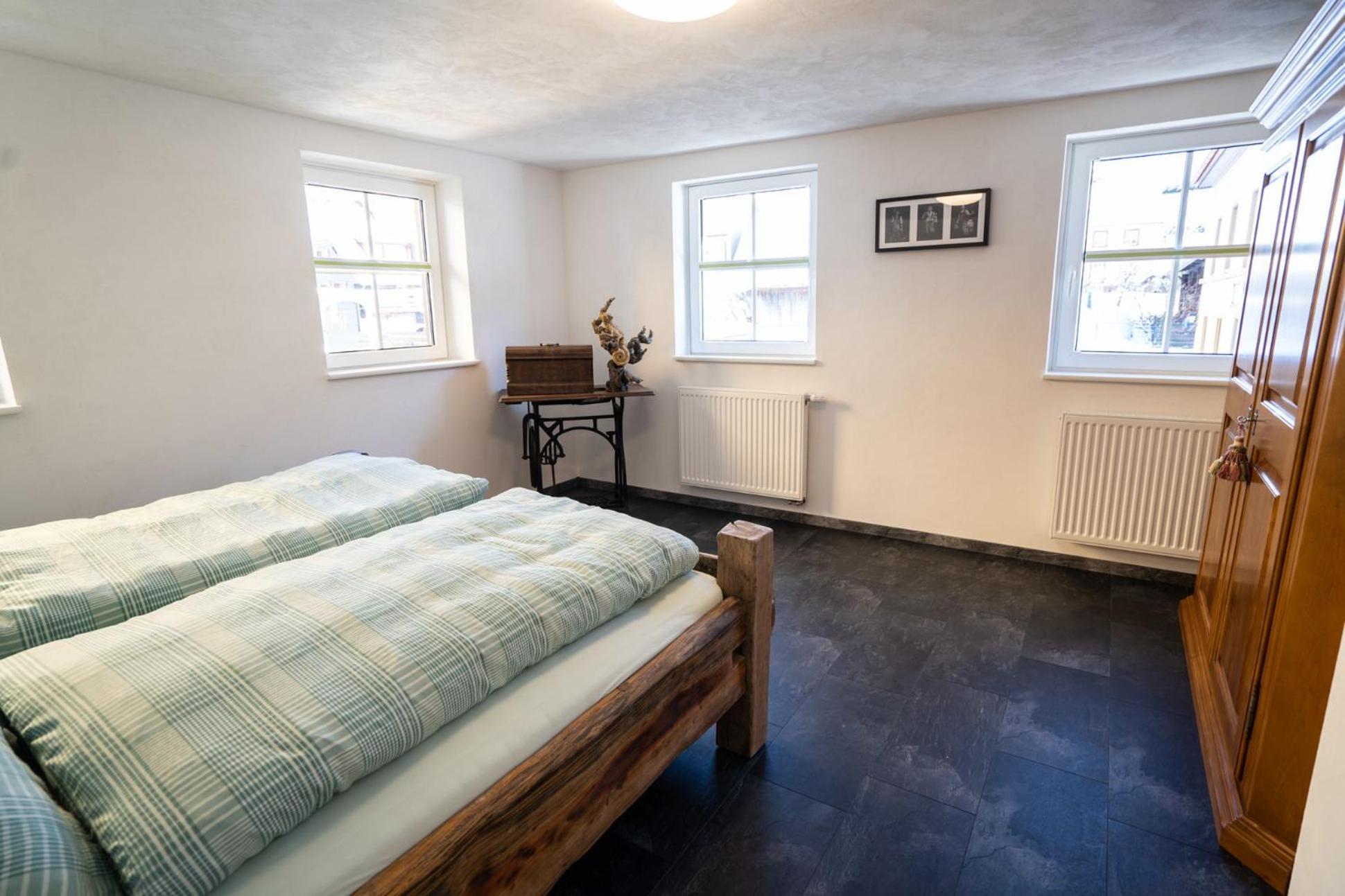 Fewo Schwarzwaldstern 2, Todtnau, 4 Schlafzimmer ภายนอก รูปภาพ
