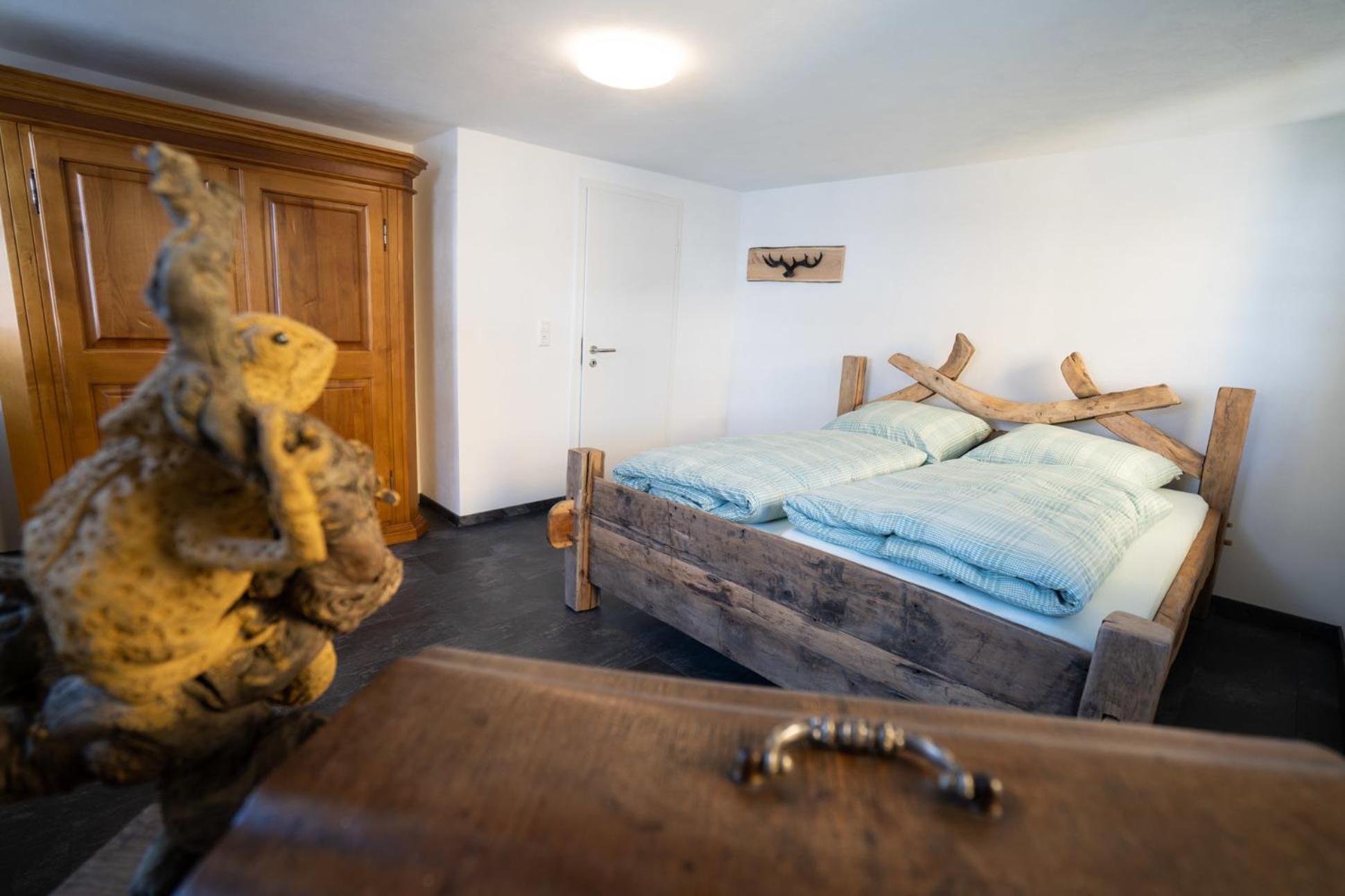 Fewo Schwarzwaldstern 2, Todtnau, 4 Schlafzimmer ภายนอก รูปภาพ